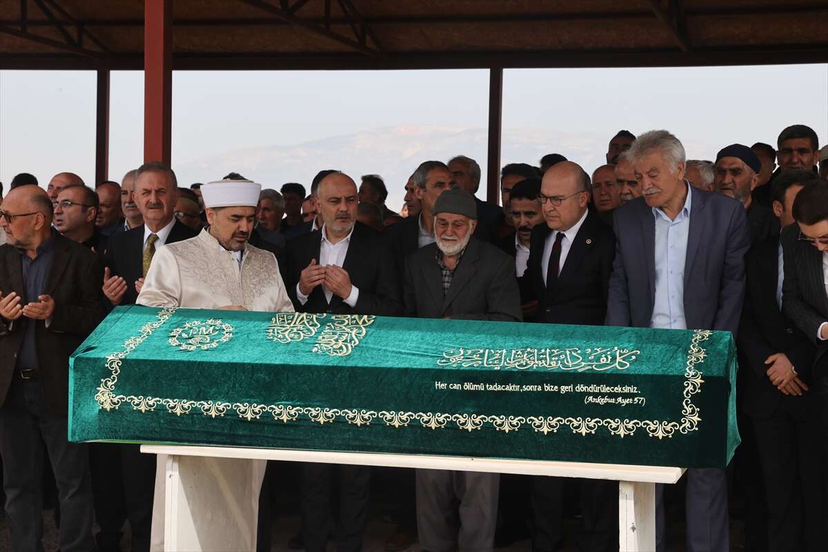 Okul saldırısı kurbanı Yusuf Tarık Gül’e acı veda 12